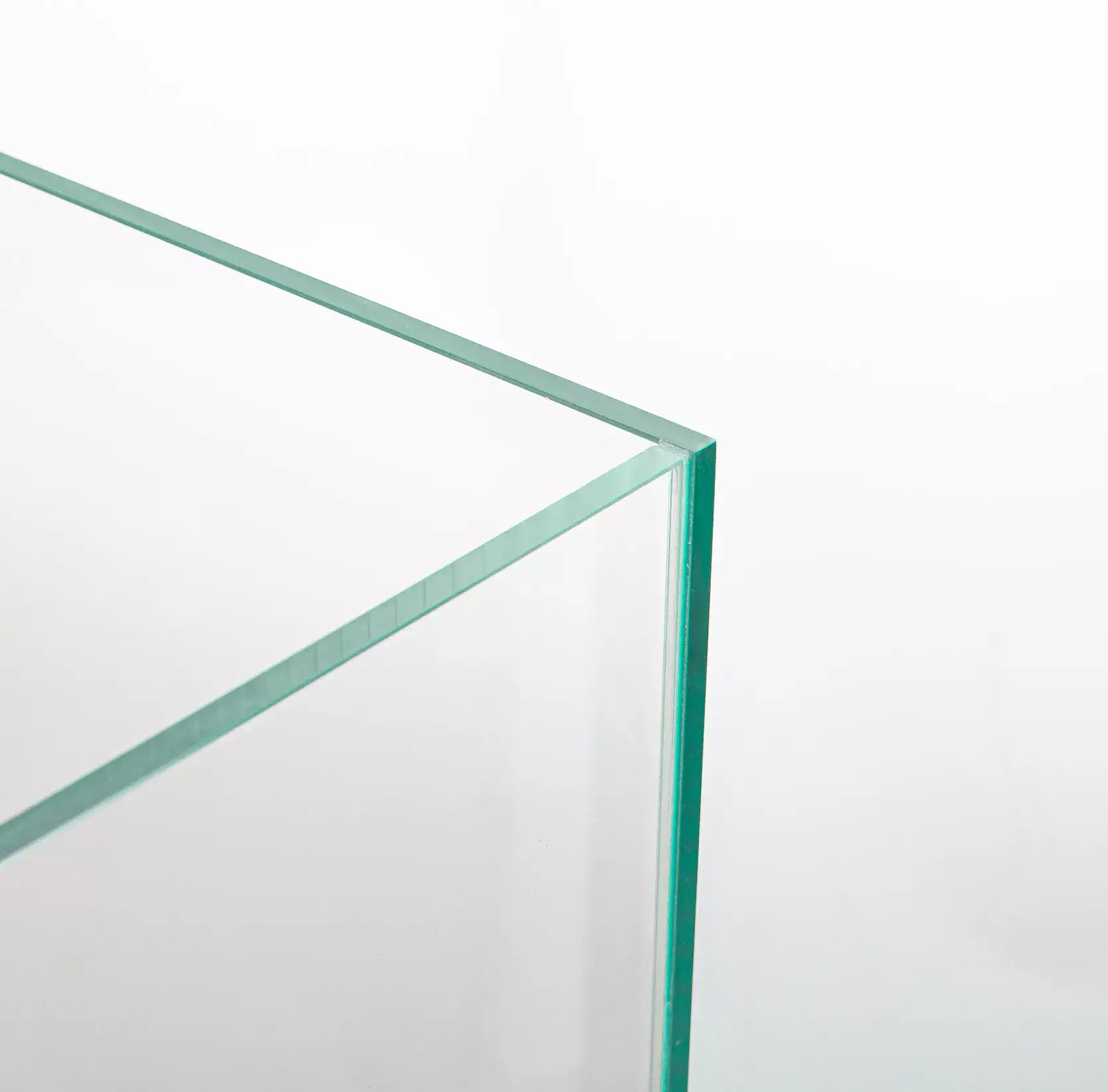 aquel_ultrascape_glass